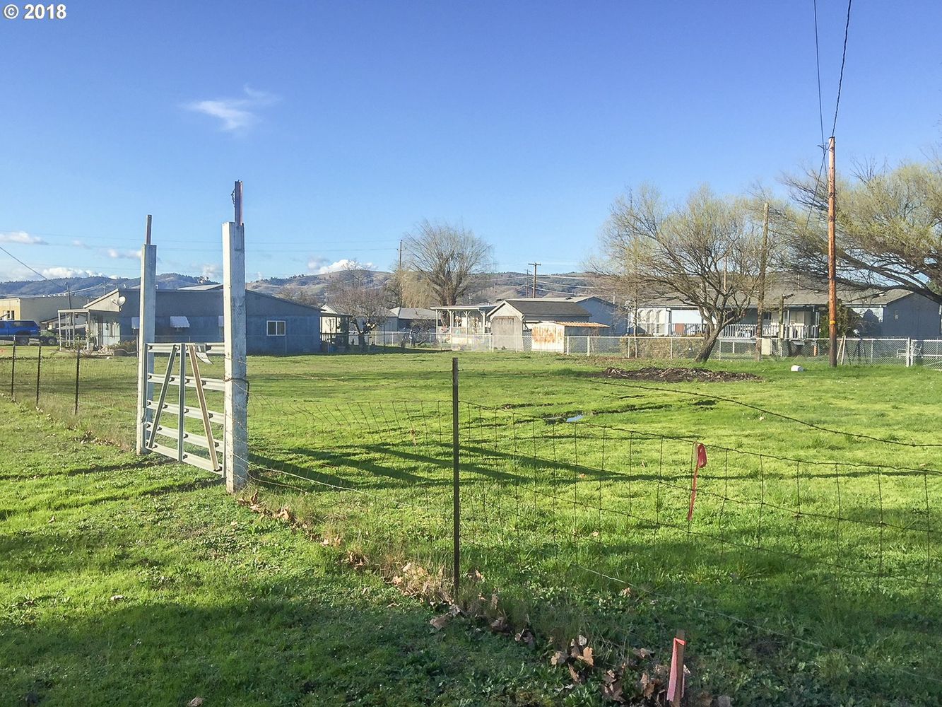 161 Green Siding Rd, Roseburg, OR 97471
